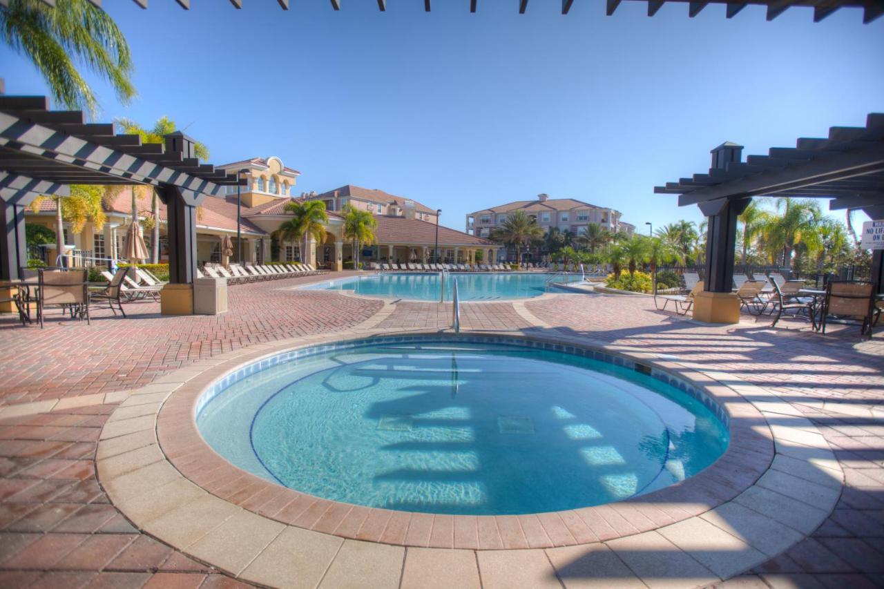 Gorgeous 1St-Floor, End Unit Condo W Lakeview Orlando Exterior photo